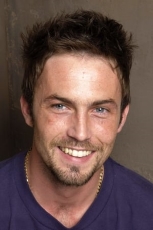 Desmond Harrington.jpg