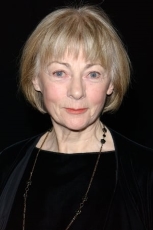 Geraldine McEwan.jpg