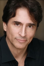 Vincent Spano.jpg