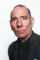 Pete Postlethwaite.jpg