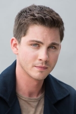 Logan Lerman.jpg