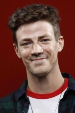 Grant Gustin.jpg