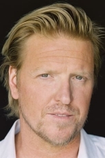 Jake Busey.jpg