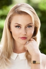 Angelique Boyer.jpg