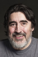 Alfred Molina.jpg