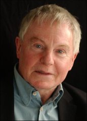 derek-jacobi.jpg