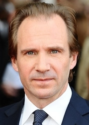 Ralph-Fiennes.jpg