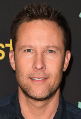 Michael Rosenbaum.jpg