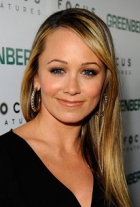 Christine Taylor.jpg