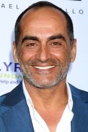 Navid Negahban.jpg