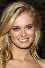 Sara Paxton.jpg